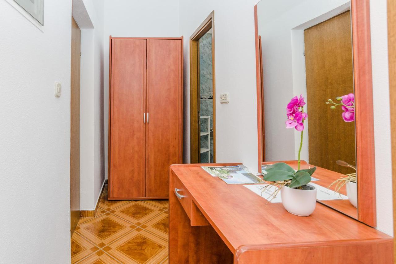 Apartments Marija Starigrad Paklenica Luaran gambar