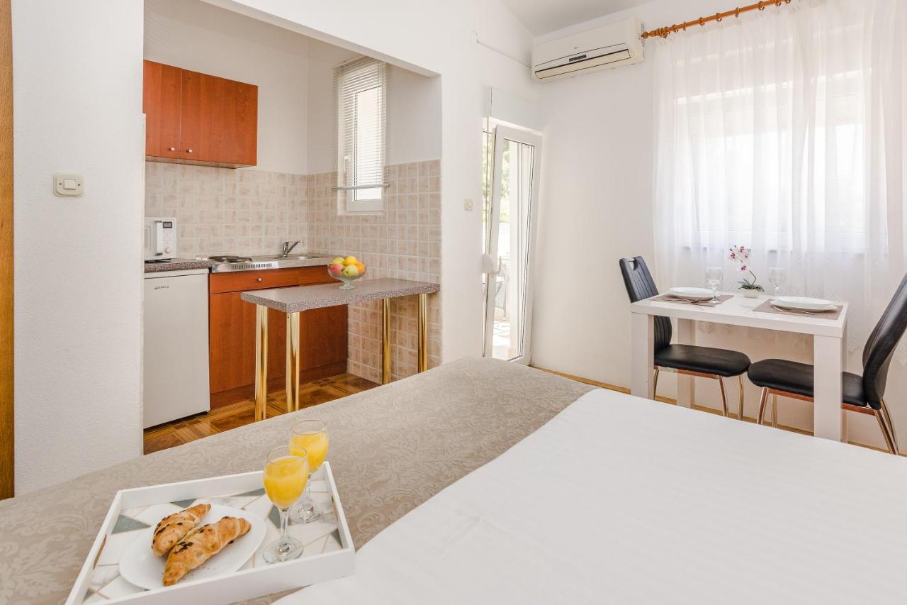 Apartments Marija Starigrad Paklenica Luaran gambar