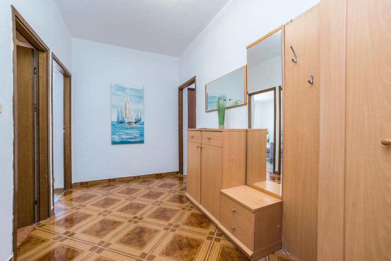 Apartments Marija Starigrad Paklenica Luaran gambar